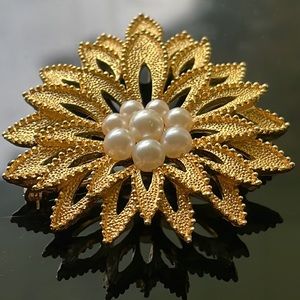 Brooch